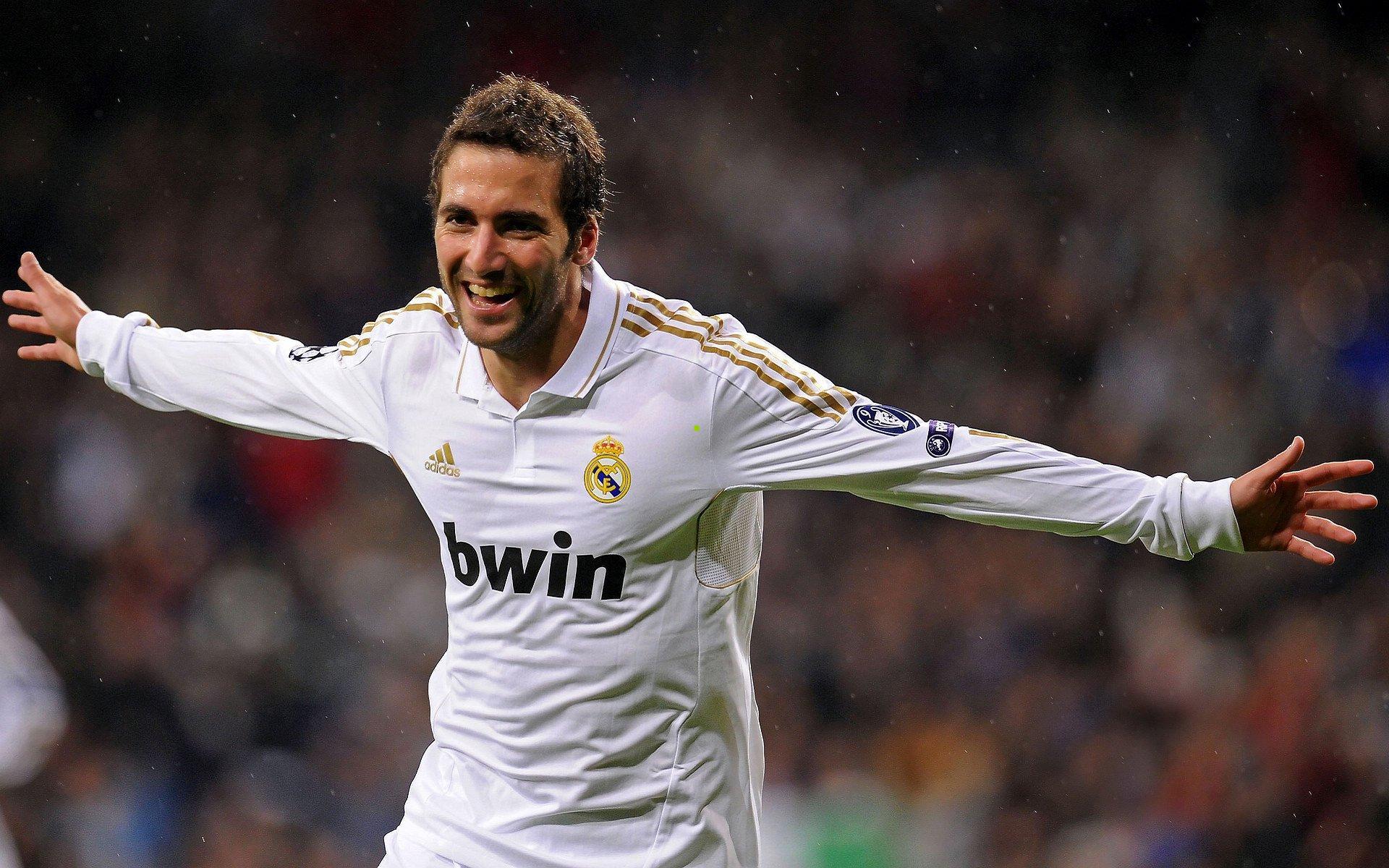 前线锐眼Vol.61，争议漩涡中的卡纳瓦罗，是有货名帅还是菜卡再现？